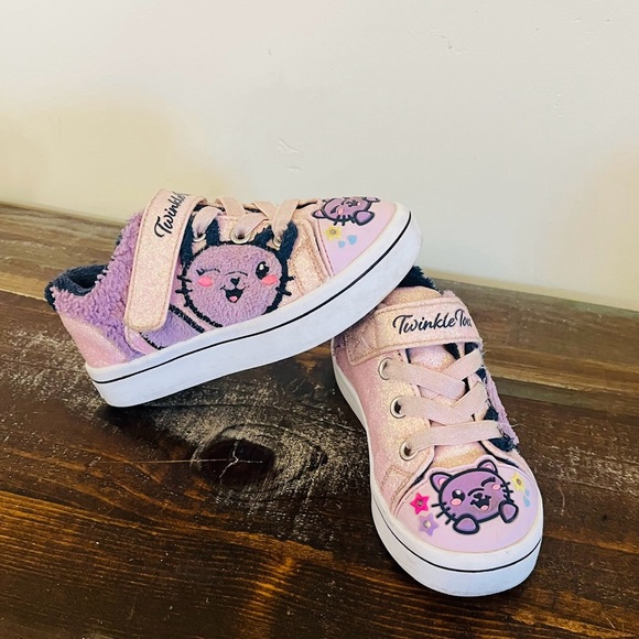 Skechers twinkle toes purple pink sparkle cat sneakers shoes size 9 toddler - Picture 3 of 13